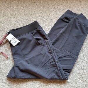 Figs Charcoal NWT Zamora